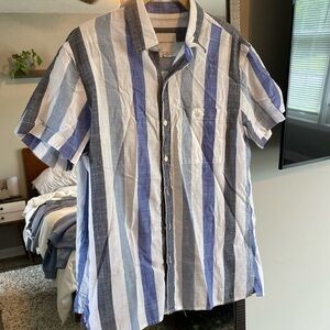 Men’s Short Sleeve Button up